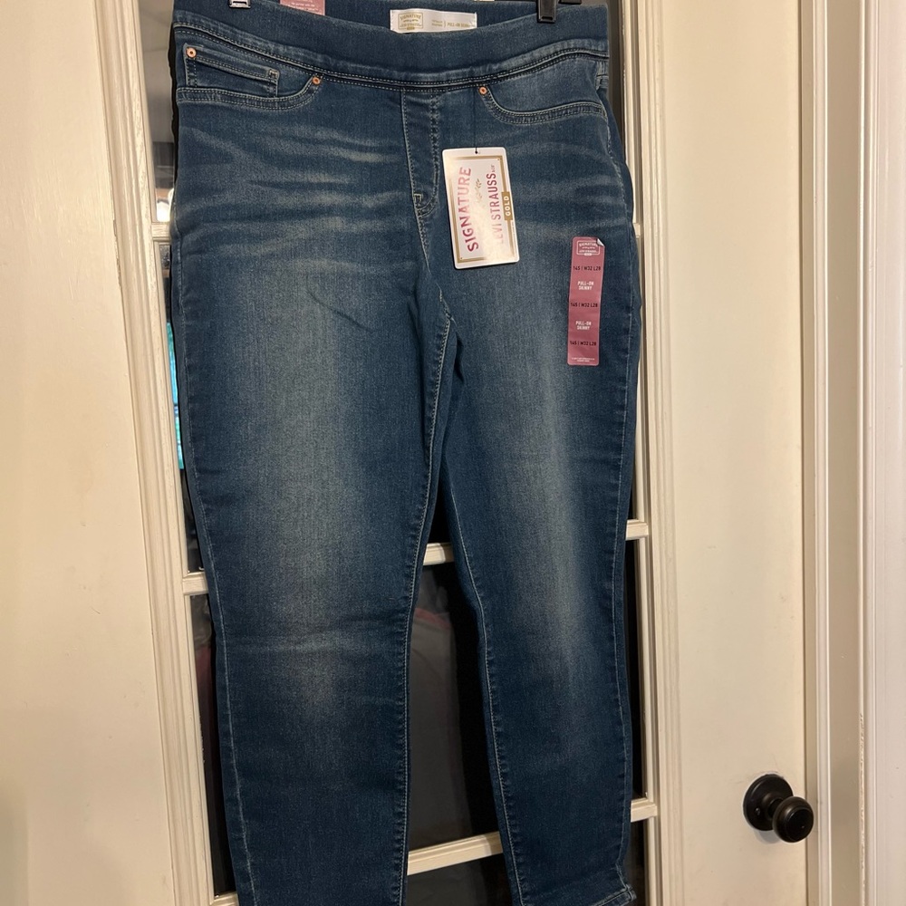 Signature by Levi Strauss Blue Skinny Jeans Classic Style